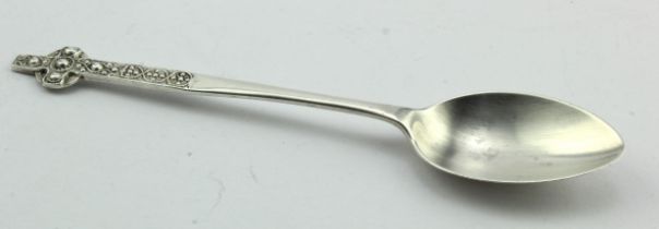 Oban silver "Celtic Cross" teaspoon by R. Lindsay, with Sheffield marks for 1929. Weighs 12.8g