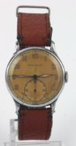 Gents stainless steel cased Jaeger - LeCoultre wristwatch, serial number B398447. The signed dial