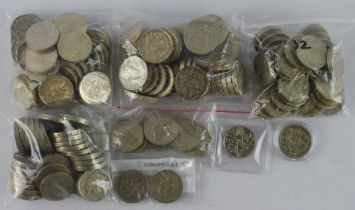 GB £1 Coins (approx. 153) various up to 2016 including commemoratives.