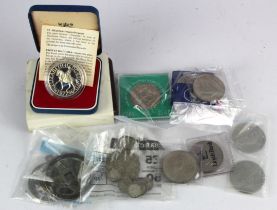 GB & World coins, medals, Crowns and commemoratives (34) 19th-20thC including silver. Noted Bahamas,