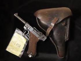 German World War II Mauser 9mm semi-automatic Model P08 'Luger' service pistol, serial no. 8371,