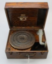 Regal 'Compacto Phone' gramaphone (sold as seen)
