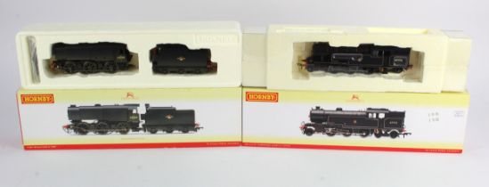 Hornby. Two boxed Hornby OO gauge locomotives, comprising BR 0-6-0 Class QI Loco 33009 Weathered