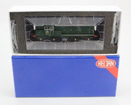 Heljan boxed OO gauge locomotive 'Class 15 D8200 BR Plain Green Diesel' (1500)