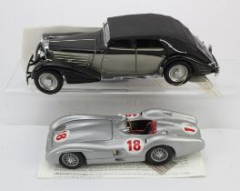 Franklin Mint. Two Franklin Mint diecast scale models, comprising The 1939 Maybach Zeppelin & The