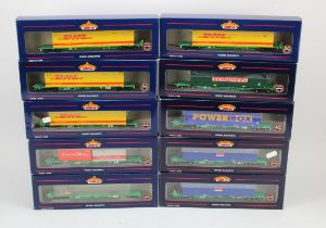 Bachmann. Five Bachmann OO gauge Intermodal Bogie wagon packs (two wagons per pack), comprising 37-