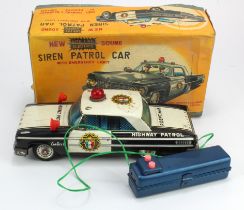 ASC tinplate Siren Patrol Car with Emergency Light, battery compartment looks good, contained in