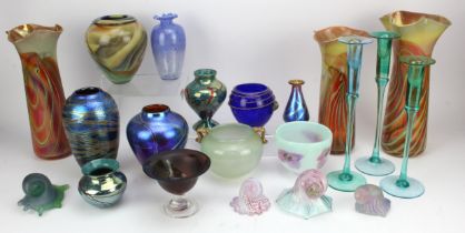 Studio Glass. Varied collection comprising (21) studio art glass pieces. To include works by,