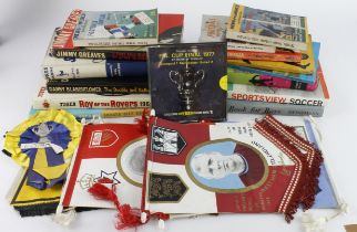 Football books c1950's & 1960's, plus a few Pennants (Qty) Buyer collect