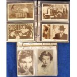 Postcards, a cinema mix of approx. 165 cards in 2 modern albums, with Hollywood homes of the