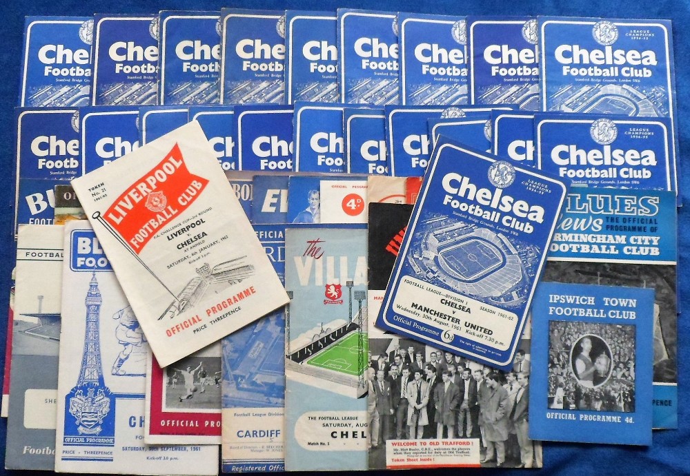 Football programmes, Chelsea home & away programmes 1961/62, League & Cup games, homes (21) inc.