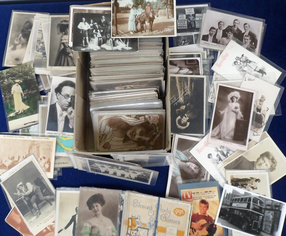 Postcards, a theatrical collection of over 500 cards with Edwardian actresses and actors and a few