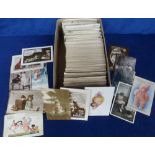 Postcards, a mixed selection of approx. 600 cards to include teddy bears, Father Christmas, Gollies,
