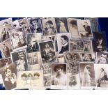 Postcards, Entertainment, a selection of approx. 147 cards of stars of the theatre and variety (144)