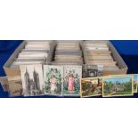 Postcards, a mixed foreign and UK collection of approx. 1900 cards. Mainly street scenes, views,