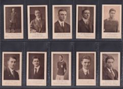 Cigarette cards, BAT, Dutch Footballers, 28 different cards (some with slight marks o/w gd/vg) (28)