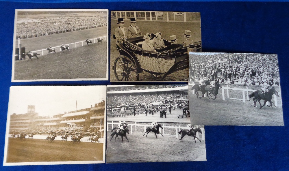Horseracing, Royal Ascot, a collection of 5 b/w press photographs, 8" x 10", an action shot