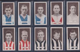 Cigarette cards, Pattreiouex, Footballers Series (Brown Caption) 49 cards nos 51-100 missing no
