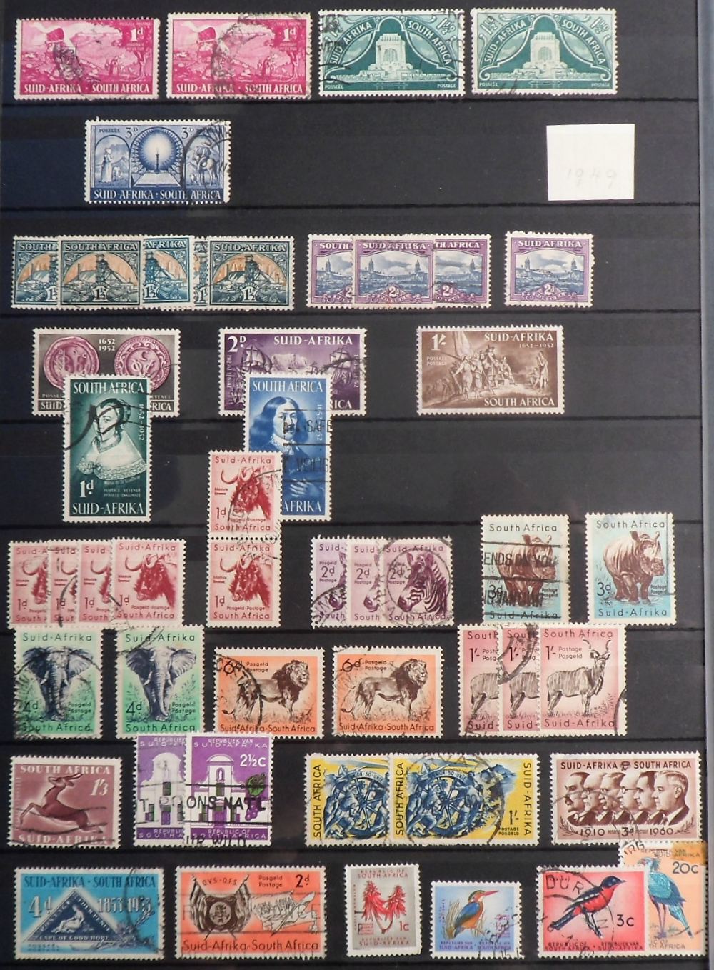 Stamps, Collection of Australia, New Zealand, Malaya, Malta & South Africa housed in a maroon - Image 29 of 30