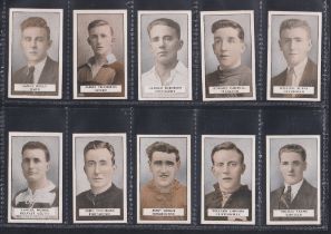 Cigarette cards, Gallaher, Famous Footballers, (Green Back) (set, 100 cards) (gd/vg)