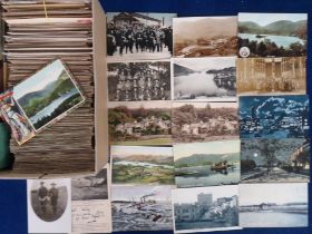 Postcards, a selection of approx. 750 cards to include UK and foreign topographical, markets,