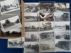 Photographs, Transportation, London approx. 400 b/w images, all professional reprints of earlier