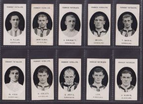 Cigarette cards, Taddy, Prominent Footballers (No Footnote), Sunderland (set, 15 cards) (mostly gd/