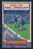 Football programme, Arsenal v Newcastle FA Cup Final 1952 (light vertical fold, gd) (1)