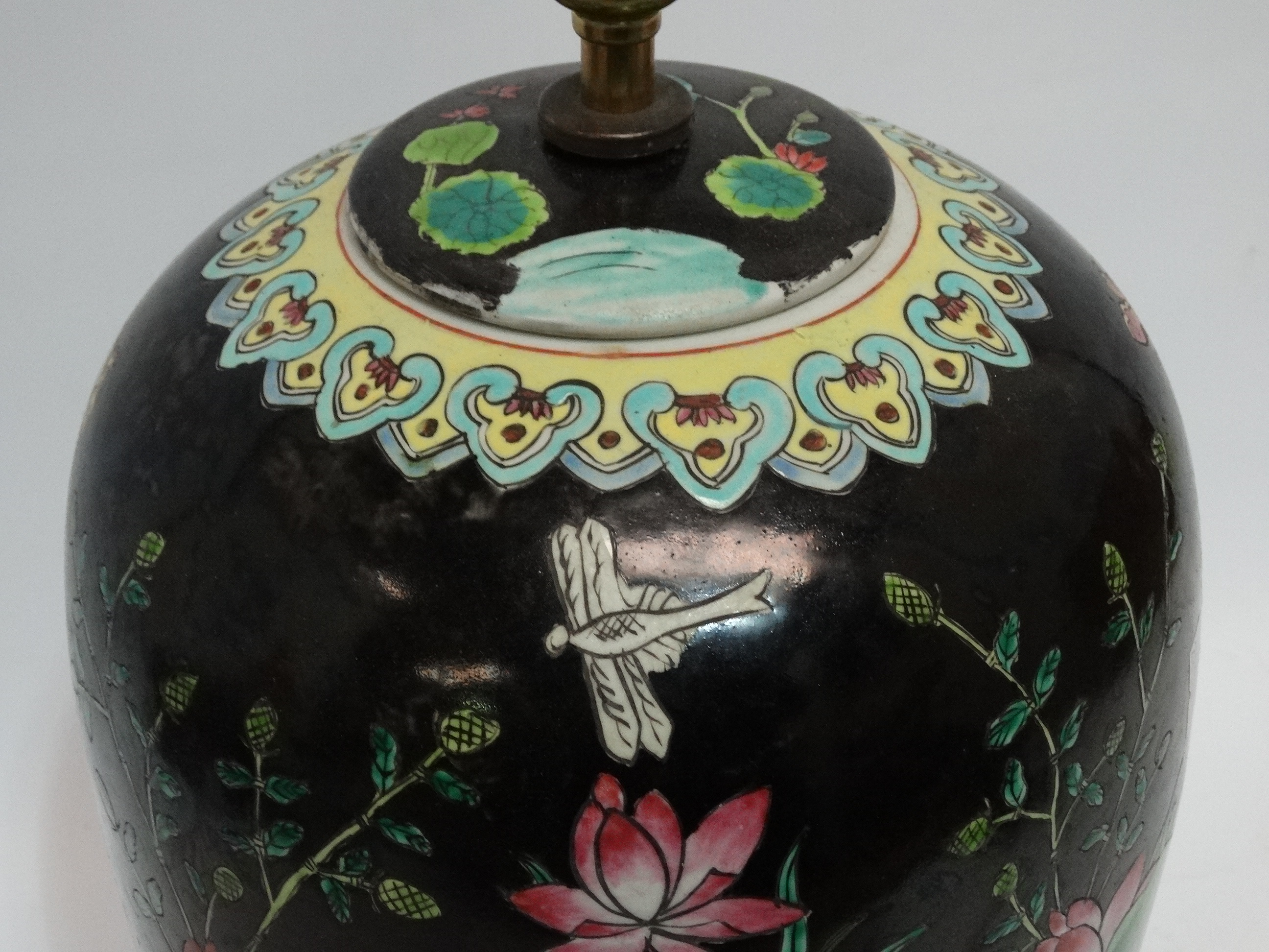 A Chinese 20th century vase - converted to a lamp, decorated with aquatic flowers and foliage on a - Image 3 of 4