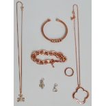 A small quantity of costume jewellery - including a bridal tiara of gem set holly leaves, a