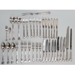 A quantity of Kings Pattern silver plated cutlery - including a part fish service and a carving