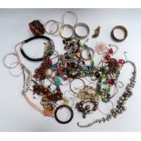 A bag of costume jewellery.