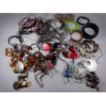 A bag of costume jewellery.