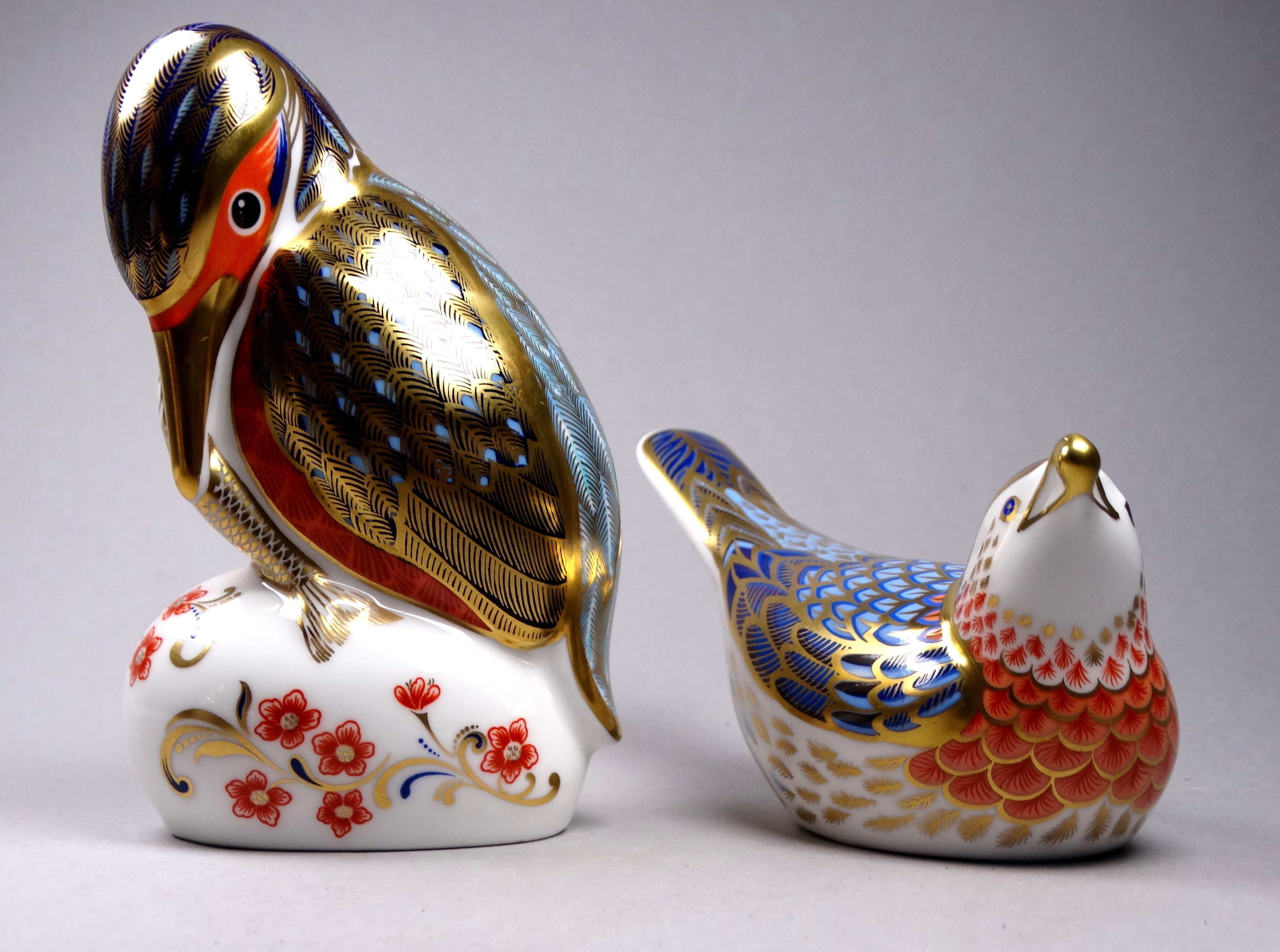 A Royal Crown Derby Imari pattern paperweight - modelled as a kingfisher, height 12cm, together with