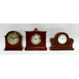 An Edwardian mahogany cased mantel timepiece - with brass stringing and mother-of-pearl, height