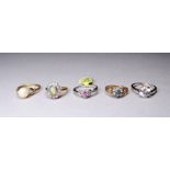 A 9ct gold pearl set ring - size N, together with four further various dress rings, total weight