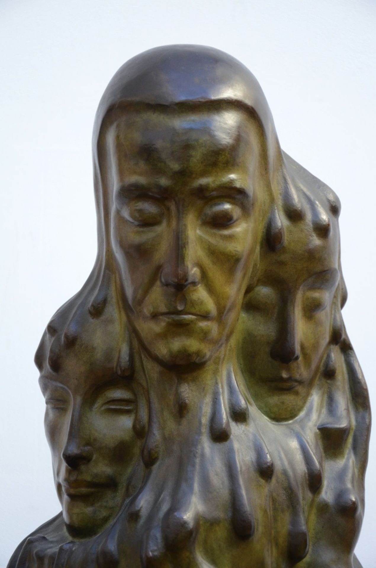 Jan Anteunis (1933): a bronze sculpture 'symbolistic scene' (71x37x24cm) - Image 2 of 6