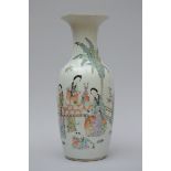 Chinese vase in porcelain 'ladies at the literati table' (h 58cm)