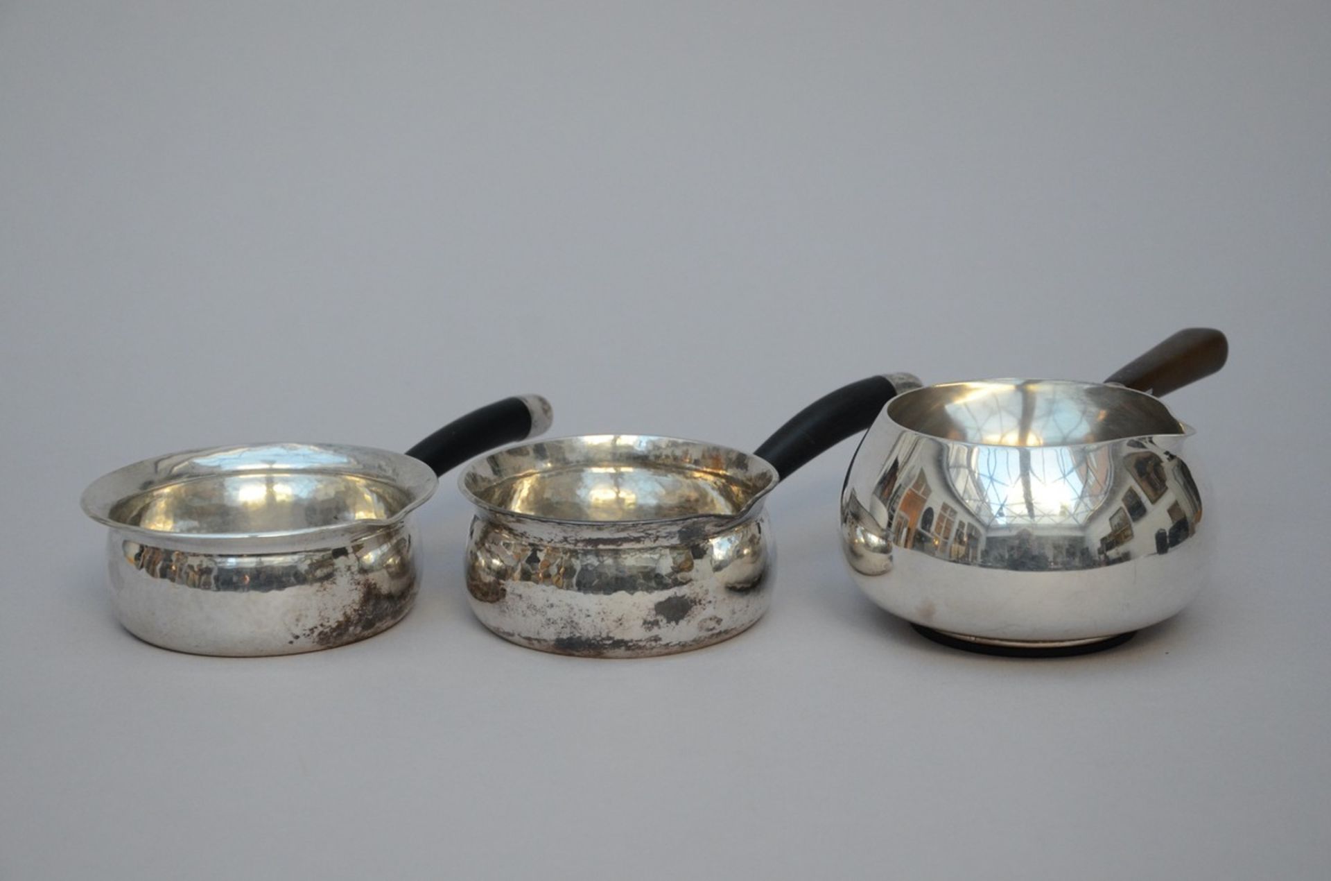 A pair of silver saucepans, Evald Nielsen (h5 dia11cm) + 1 saucepan in Danish silver 925/1000 (