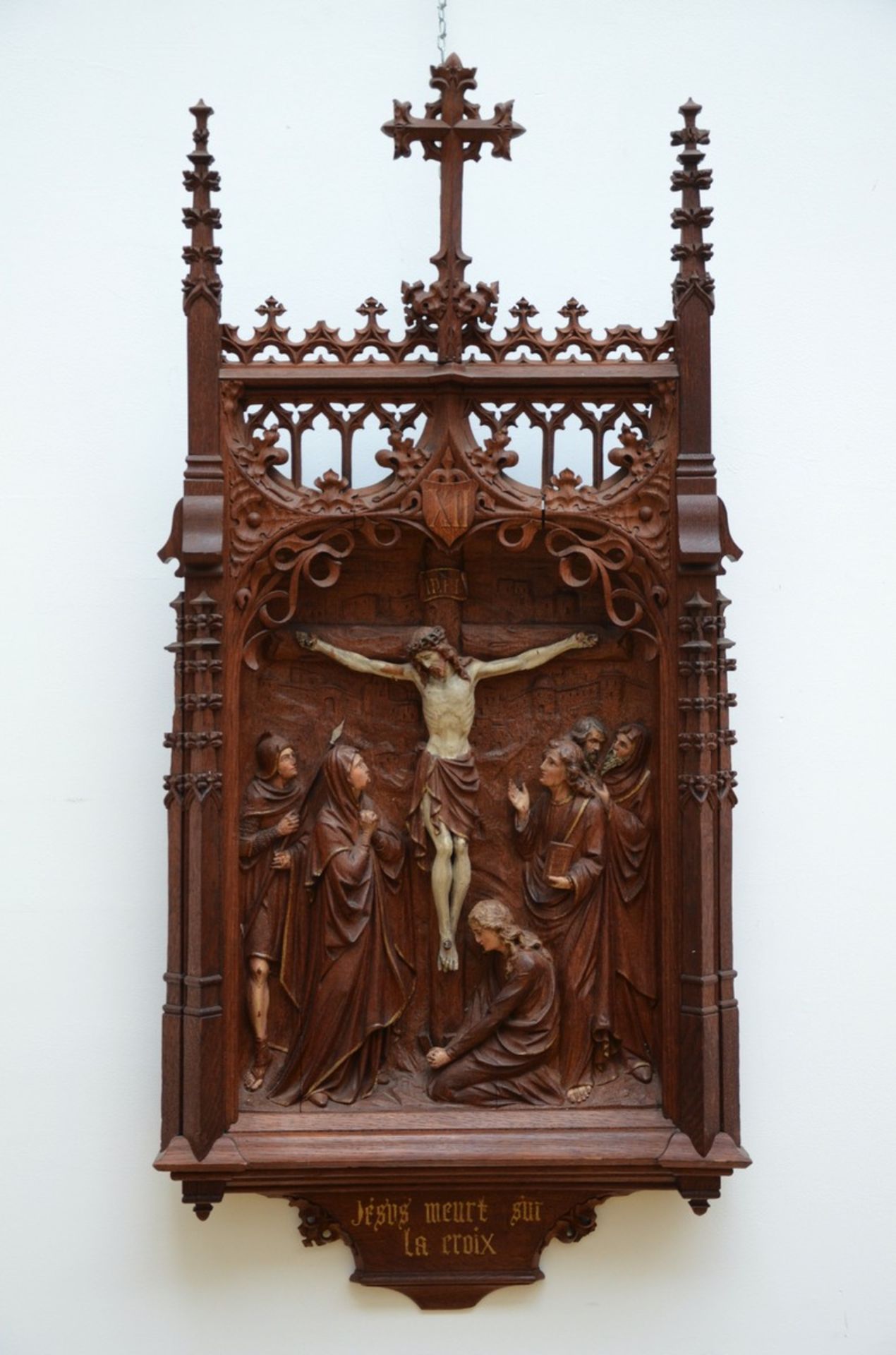 A large Gothic Revival relief in oak, state 12 Christ dies on the Cross (117x55cm)