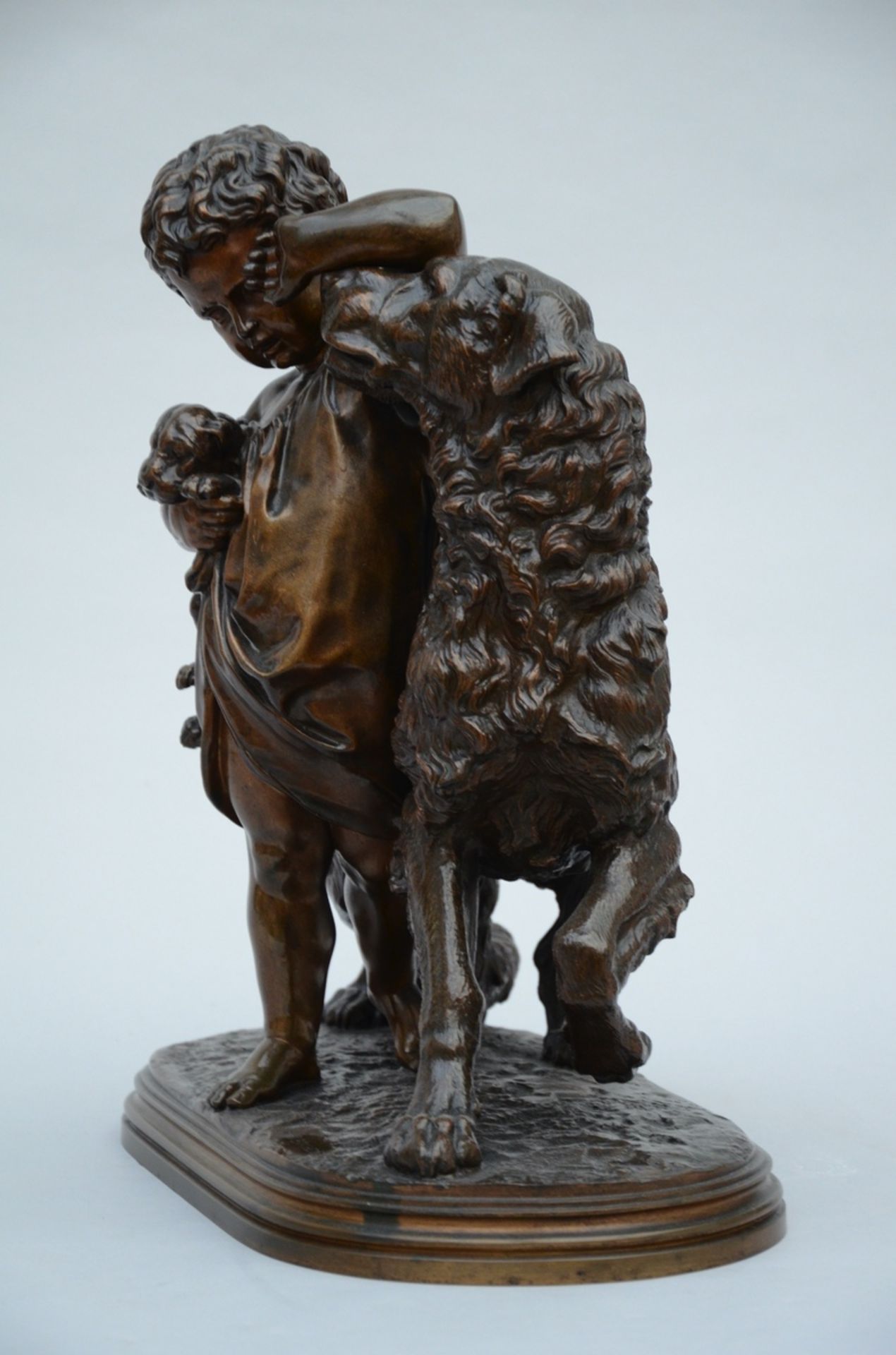 I. Bonheur (posthumous): bronze sculpture 'child with dog' (45x41x24cm) - Image 2 of 4
