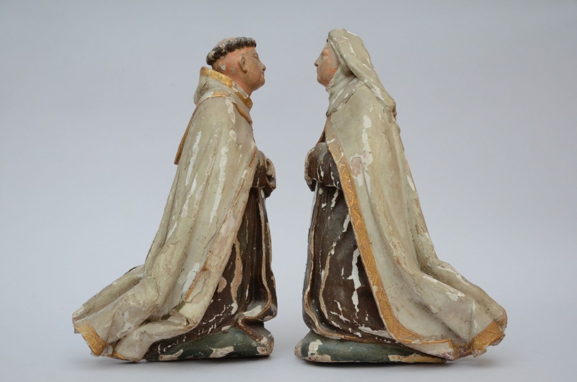 Two adorants in polychrome wood (h45/h47cm)
