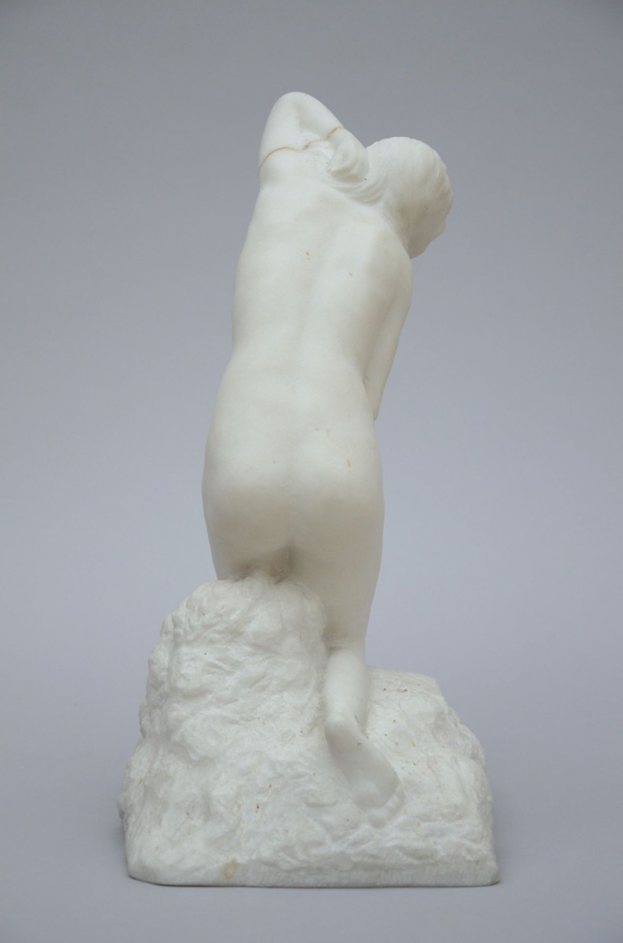 Leon Sarteel: marble sculpture 'kneeling nude' (42x20x23cm) (*) - Image 4 of 5