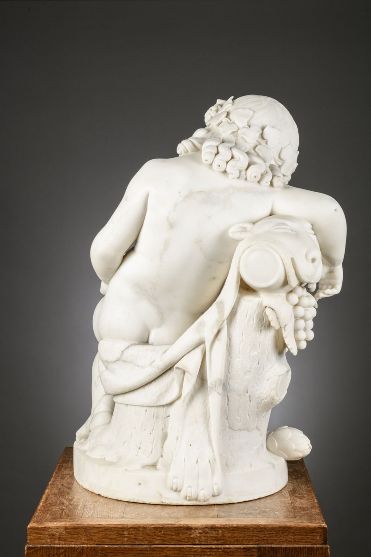 Carl Frederic Holbeck (fecit Romae 1850): a large marble statue 'Bacchus' (h72x46x53cm) - Image 4 of 7