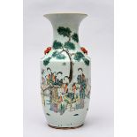 Chinese porcelain vase 'elegant ladies' (h42.5cm)