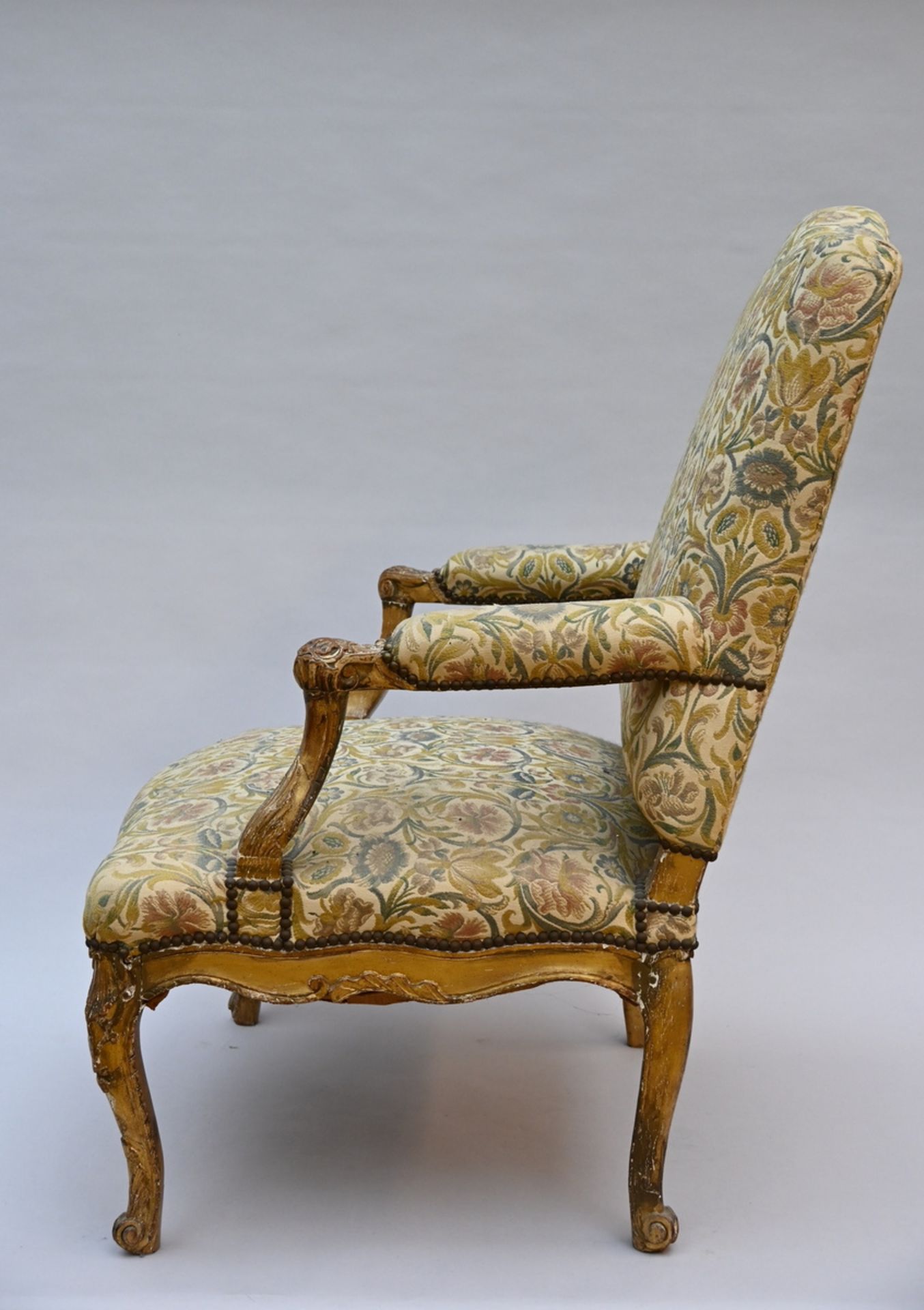 Louis XV seat in gilded wood, 18th century (105x74x64cm) - Image 2 of 4