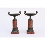 A pair of Charles X coupes in bronze and marble (h24cm)