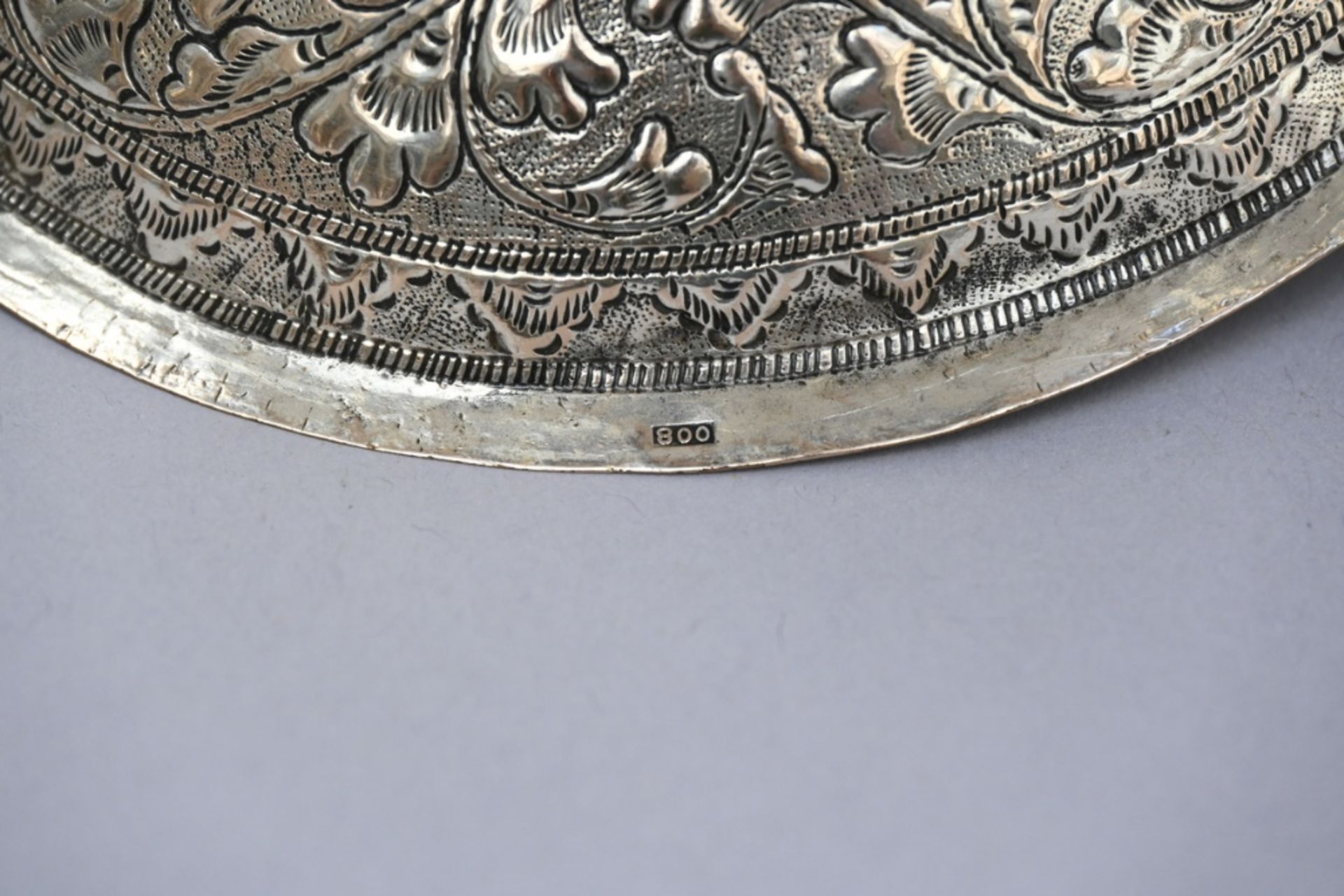 Arabic silver vase with floral decor 800/1000 (h23cm) - Image 4 of 4