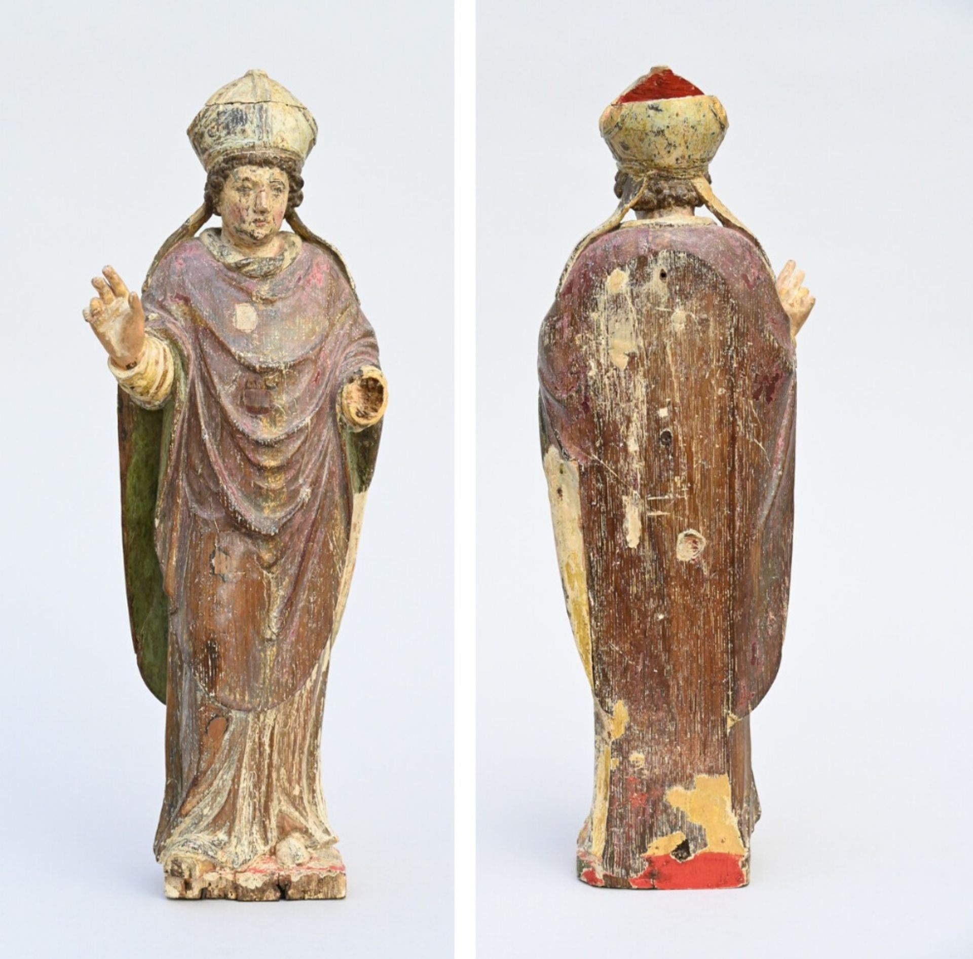 Two polychrome wooden statues 'Saint Lucy' and 'Bishop' 17th - 18th century (h46 - 49cm) (*) - Bild 3 aus 3