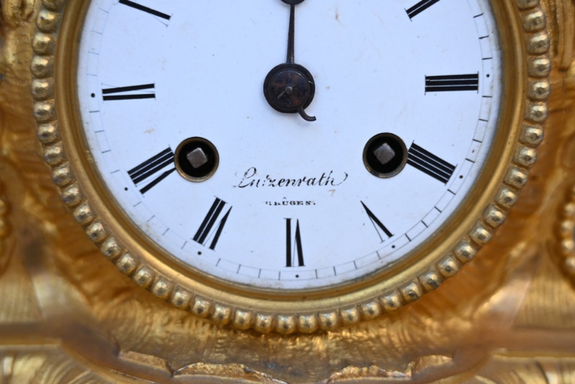 Chimney clock in gilt bronze and zamack by Lutzerath Bruges (37x52x20cm) (*) - Image 4 of 5